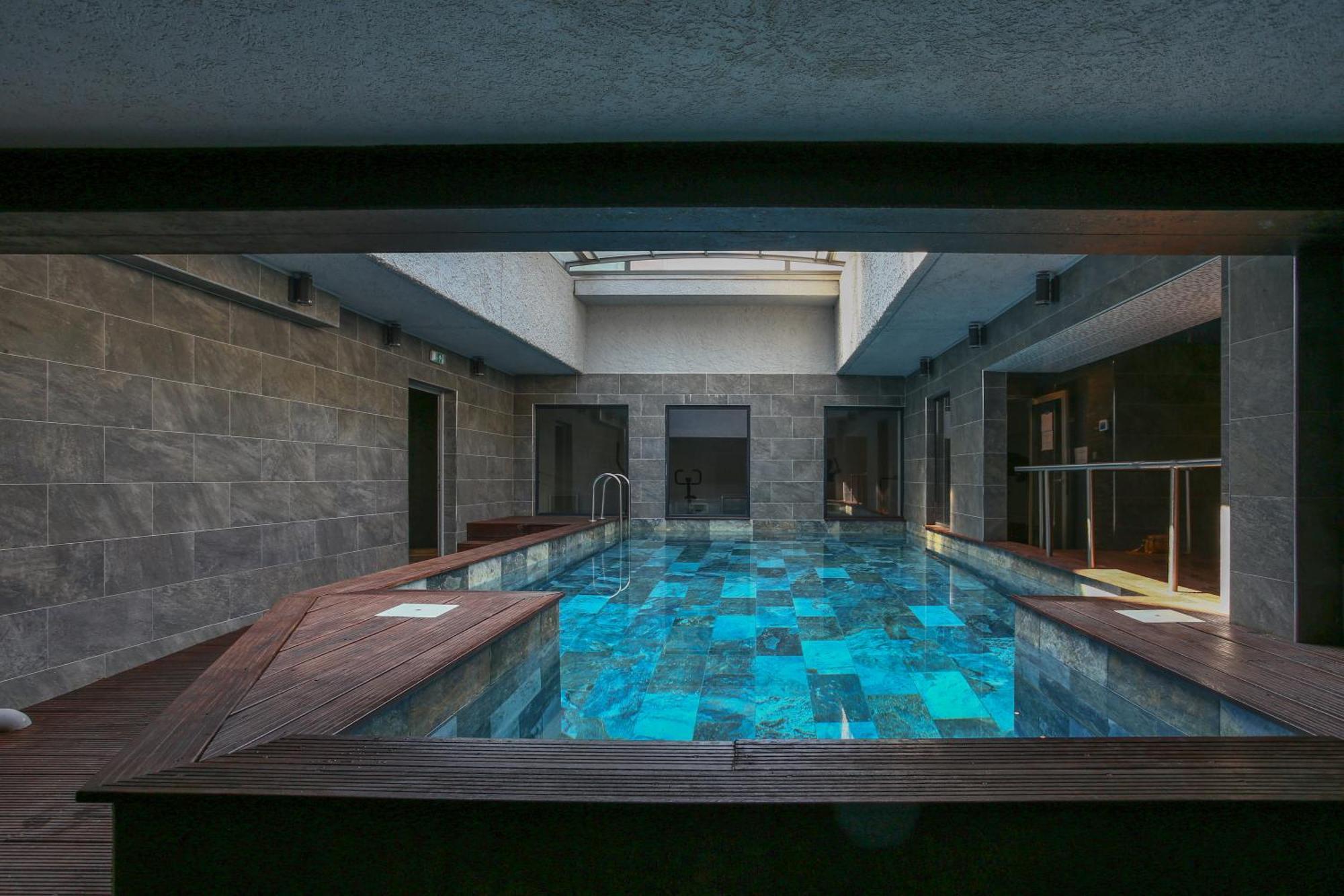 Hotel Brise De Mer - Piscine Interieure & Exterieure Saint-Raphaël Eksteriør billede