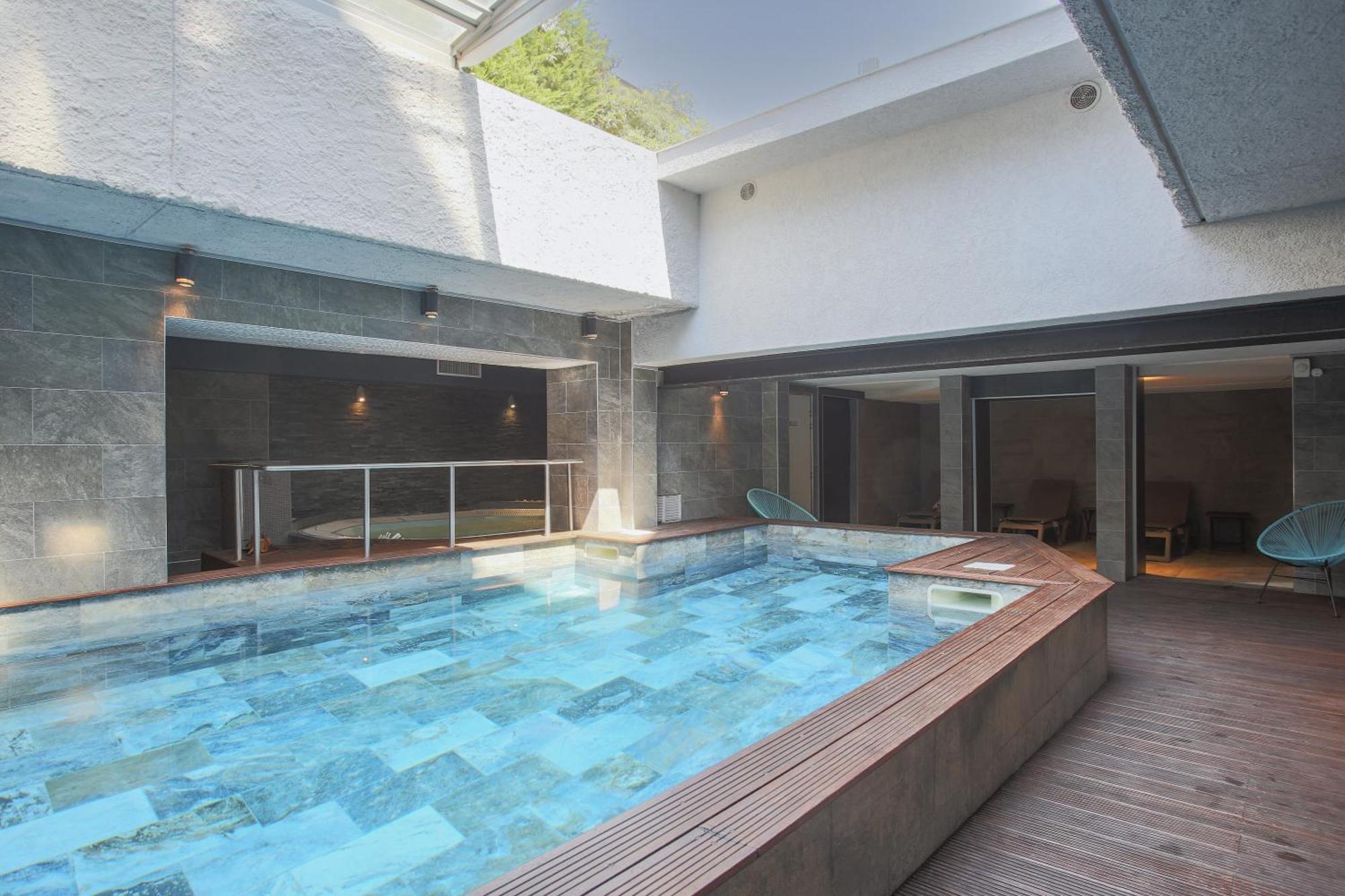Hotel Brise De Mer - Piscine Interieure & Exterieure Saint-Raphaël Eksteriør billede